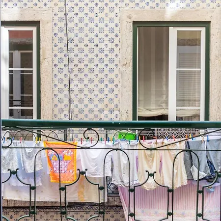 Carmo Apartment, Lisbeyond Apartment