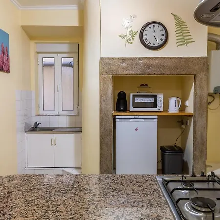 Carmo Apartment, Lisbeyond *